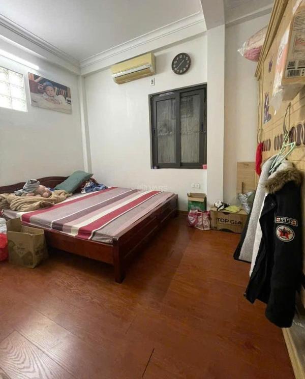 Nhà dân xây giảng võ -cát linh-đống 🏣 đa- dt 55m2-gần phố-giá chỉ 12,8 tỷ