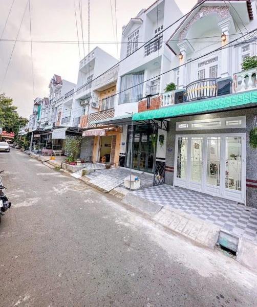 Chủ cần bán Nhà mặt phố 83m²