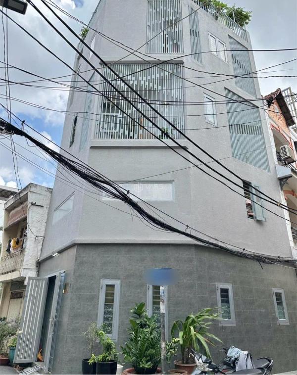 Nhà đẹp 5 tầng - 2 mặt hxh 7 chỗ 🏣 phú nhuận - dtsd 141m2 - 9.75 tỷ