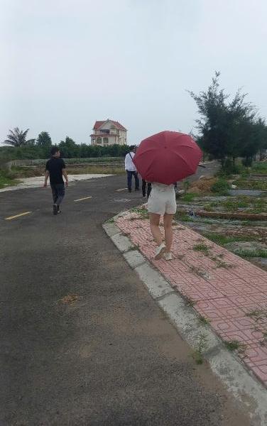 BÁN ĐẤT NỀN QUẤT LÂM. VỊ 🌊 TRÍ SÁT MẶT BIỂN. GIÁ CHỈ 2,25 TỶ