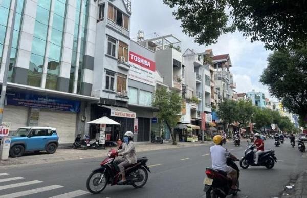 Bán nhà mặt tiền Đồng Đen, P11, Tân Bình, 5x30m 2 tầng - Giá 🔥 23,5 tỷ