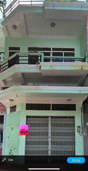 Cho thuê 👍 nhà mặt tiền Phan Chu Trinh. Vị trí đẹp. Kết cấu 3 tầng 1 tum. ❌Chỉ 25tr/tháng