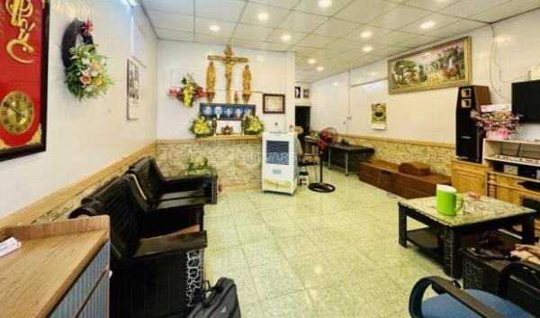 Cần bán Nhà trong hẻm 149m²