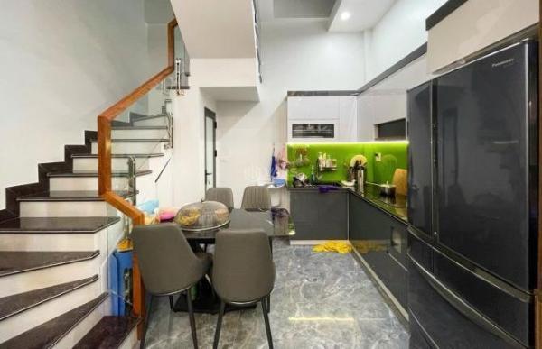 Bán nhà 4 tầng xây mới khu TĐC 9,2 👍 ha dt 41m - mt 4m - 4 tầng - Đông tt - 5,15 tỷ