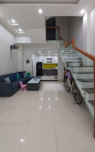 Chủ cần bán Nhà trong hẻm 70m²