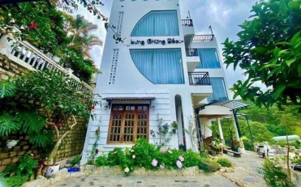 KHÁCH 👍 SẠN/ HOMESTAY 4 TẦNG 10 PHÒNG VIEW RỪNG THÔNG VĨNH VIỄN, CÁCH CHỢ ĐÀ LẠT 10P LÁI XE