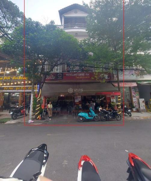Mặt tiền đối diện 🏬 chung cư Carillon, P.13, Q.Tân Bình, 8m*7m, 4 tầng, 40tr/th