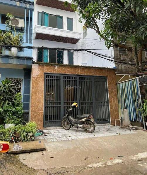 Chủ cần bán Nhà trong hẻm 100m²