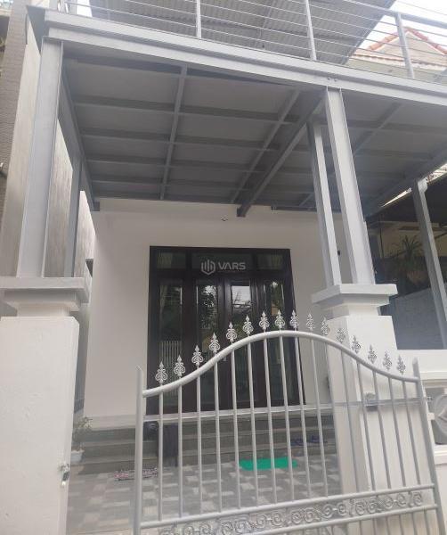 Bán Nhà trong hẻm 115m²