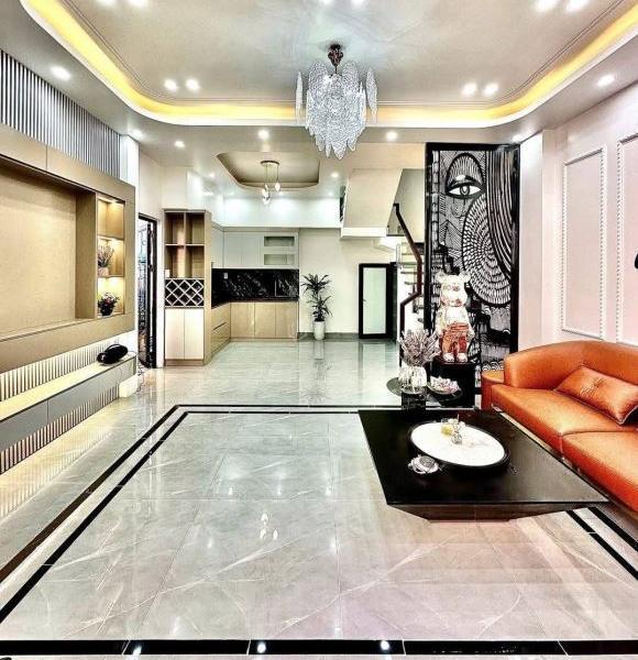 Bán nhà Chùa Hàng, Trần Nguyên Hãn, Lê Chân .3,636 🏡 tỷ, 3 tầng, 70m.