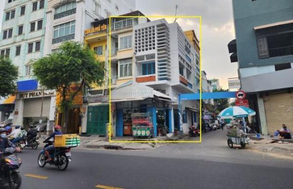 Chủ cho thuê Nhà mặt phố 126m²