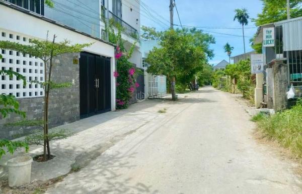 Bán Đất nền riêng lẻ 185m²