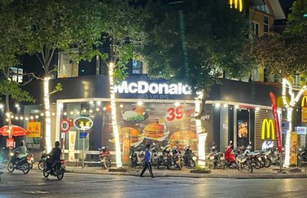 Cho thuê 🆘 biệt thự mặt phố Ngô Thì Nhậm- Hai Bà Trưng- Mặt tiền 12m- dt 300m2x 4 tầng