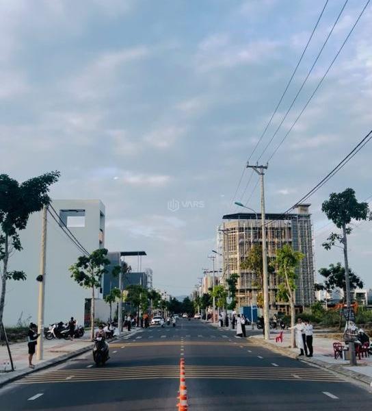 Lô đôi: Đường 10m5 Lê Quảng Chí vị 🆘 trí kinh doanh sầm uất