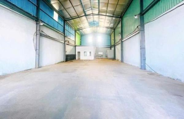 Cho thuê Nhà xưởng, nhà kho 250m²