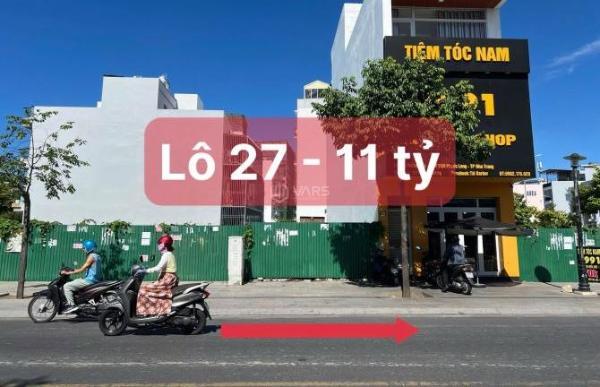 Chủ cần bán Nhà mặt phố 100m²