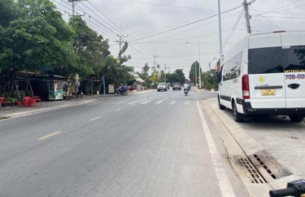Cần bán 🏢 đất mặt tiền Huỳnh Tấn Phát , Phường Hiệp Ninh Tây Ninh