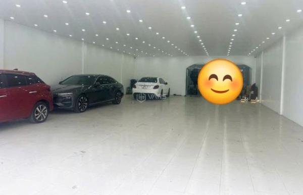 Cho thuê nhà xưởng mặt đường Nguyễn Bỉnh Khiêm gần 🏢 siêu thị Go - DT 250m - Mt 10m giá 25