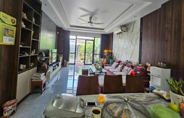 Chủ cần bán Nhà trong hẻm 140m²