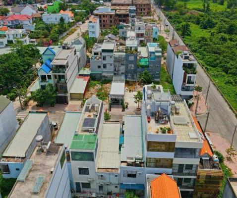 Giá 4,5 tỷ. Bán lô đất 🏤 thổ cư sát KDC Phúc Hiếu, Hiệp Hoà. 5,2x19m. Đường 7m.