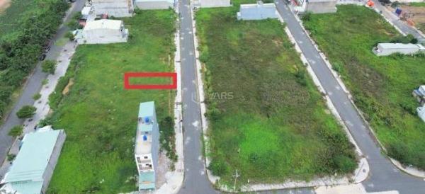 CHÍNH CHỦ CẦN BÁN GẤP LÔ ĐẤT KDC TÂN ĐÔ DIỆN TÍCH 130M2, SHR, FULL THỔ CƯ, XÂY 🏠 DỰNG TỰ DO