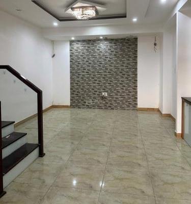 Cần bán Nhà trong hẻm 49m²