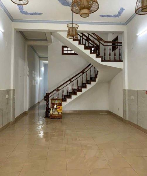 Cần cho thuê Nhà mặt phố 200m²