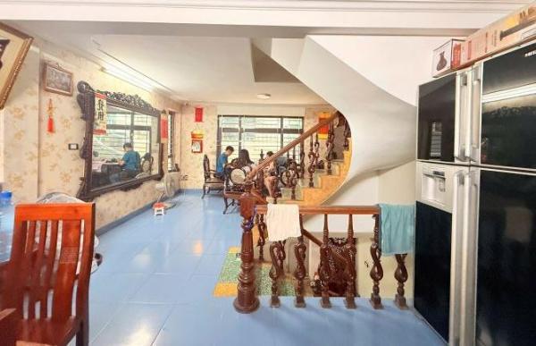 Bán nhà ngõ 94 Ngọc Khánh – Ba Đình – 37m² x 4 tầng – Mặt tiền 4.9m – 🆘 Giá 13 tỷ