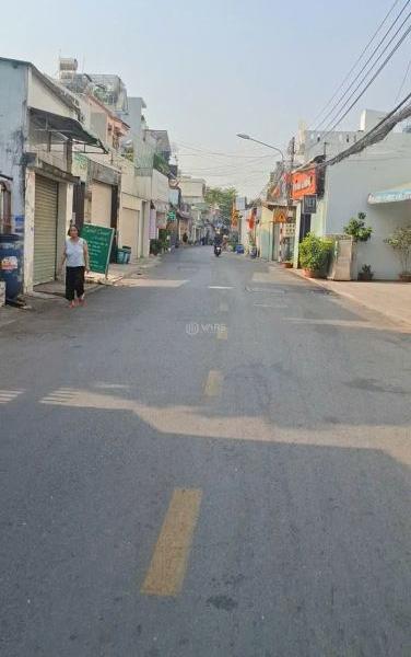 Cần bán Nhà mặt phố 268m²