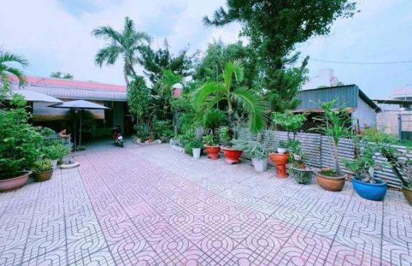 Chủ cần bán Nhà trong hẻm 900m²