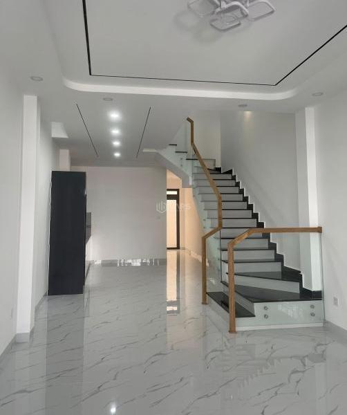 Chủ cần bán Nhà trong hẻm 107m²