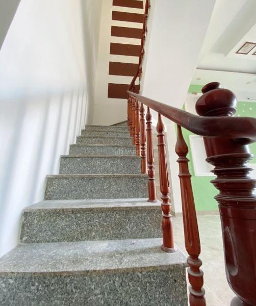 Bán nhà mặt tiền Nguyễn 🏚️ Văn Linh hòn rớ 1