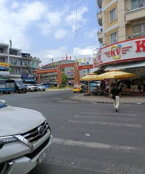 💝BÁN GẤP 🏠 NHÀ CŨ 2 TẦNG MẶT TIỀN CHỢ ĐẦM – TRUNG TÂM KINH DOANH SẦM UẤT NHẤT NHA TRANG