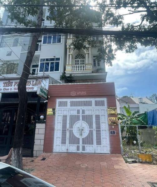 cho thuê nhà đường nguyễn văn cừ cần thơ , trệt lững 3 lầu, thích hợp 🆘 kinh doanh mọi ngành
