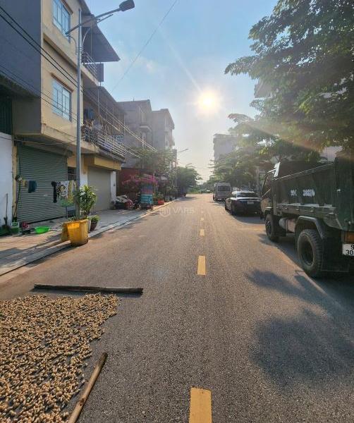 Bán đất kèm xưởng . Lãm Trại . dt 163m . mt 8,6m . hướng T 🌊 . giá 7 tỷ 5