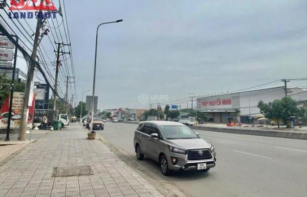 Cho thuê mặt bằng kình doanh QL 1 A long bình ngay kcn amata 🌊 giá tốt vị trí thuận tiện
