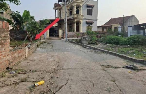 Bán 68,5m thôn Nhân nội. Giá chỉ 35tr/m . Sát Vin 2.3. Cách 🏠 50m ra trục chính thôn….