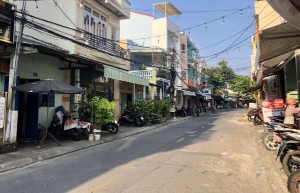 Bán Nhà mặt phố 95m²