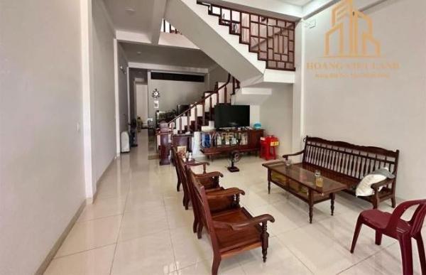 Bán Nhà mặt phố 115m²