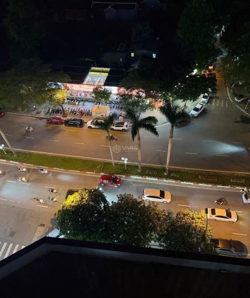 Chủ cần bán Căn hộ chung cư 153m²