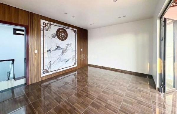 Chủ cần bán Nhà trong hẻm 102m²