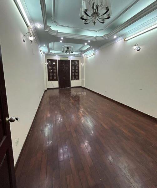 Cho thuê nhà Vạn Phúc – Hà Đông – 75m² – 1 tầng 🏡 – MT 5m – Giá 22 triệu/tháng