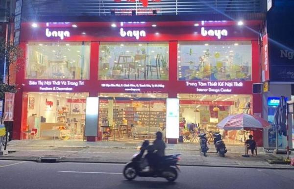 Cho thuê Nhà mặt phố 500m²