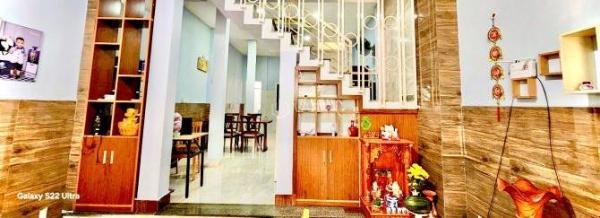 NHÀ TRỆT LẦU 🆘 108M2 ( 4.5 x24), OTO TẬN NHÀ, Dĩ An, NHỈN 3₫ TL