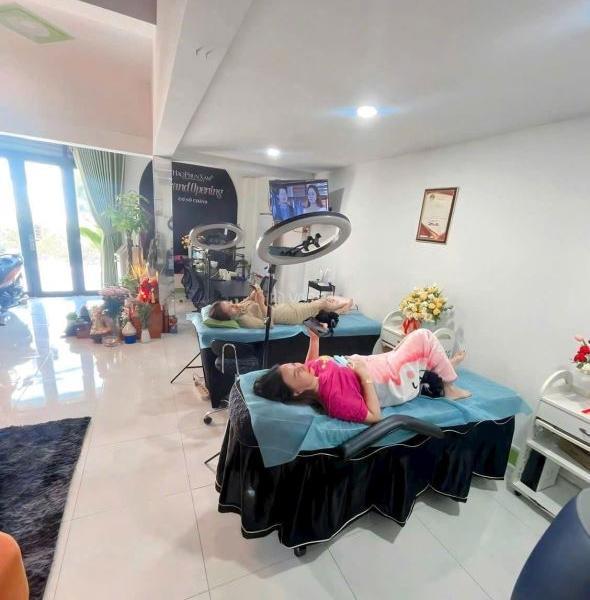 Cần bán Nhà trong hẻm 81m²
