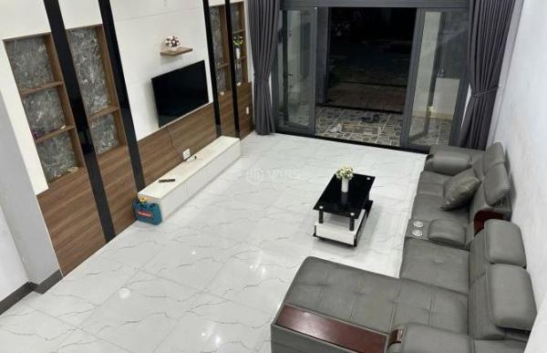 Bán Nhà mặt phố 70m²