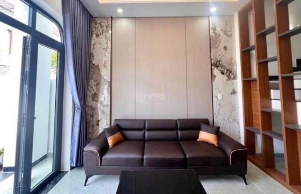 NHÀ Ở NGAY 2 LẦU, 6.5x18, NỞ HẬU, 🏤 OTO NGỦ NHÀ, 4 ĐỒNG TL