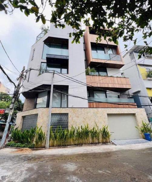 Định cư bên Úc cần bán gấp Villa ngay Nguyễn Quý Đức, Q2 - Giá 6,89tỷ/144m2. 🏦 Đường 10m