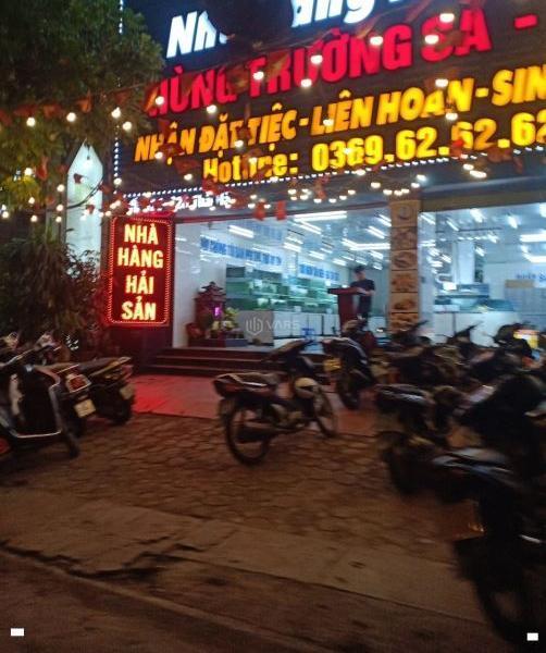 Chủ cho thuê Nhà mặt phố 90m²