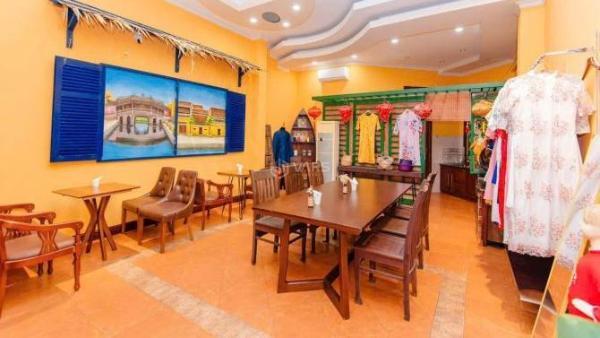 Chủ cho thuê Nhà mặt phố 400m²